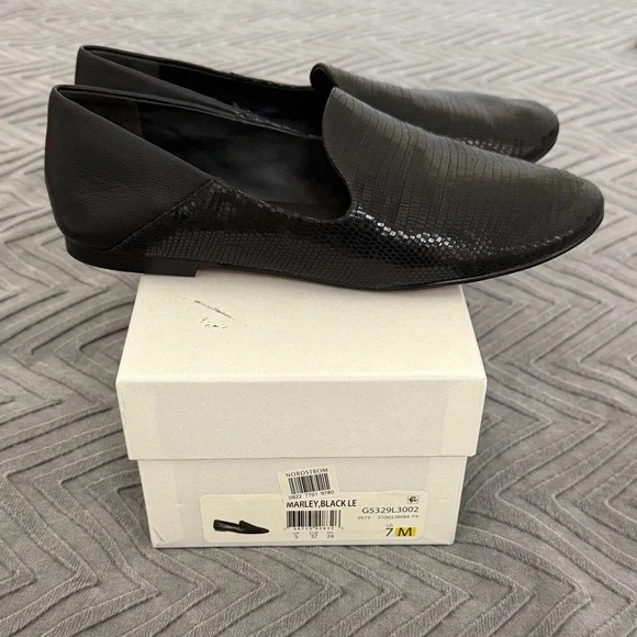 Vince Marley Venetian Loafer - Picture 7 of 12